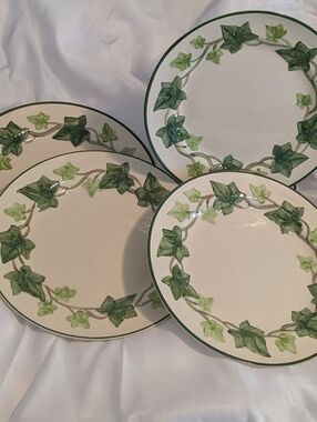 Franciscan Ivy Dinner Plates - Set of 4
